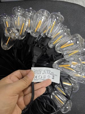 إضافة لمسة من الأناقة إلى حفل الزفاف الخاص بك مع أضواء الشرفة و AC 110V / 220V الجهد المدخل