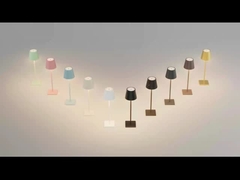 مصباح مكتب LED قابلة لإعادة الشحن جهاز استشعار لمسة التبديل تصميم شريط الوقوف مع DC 5V / 1A الجهد الخارجي